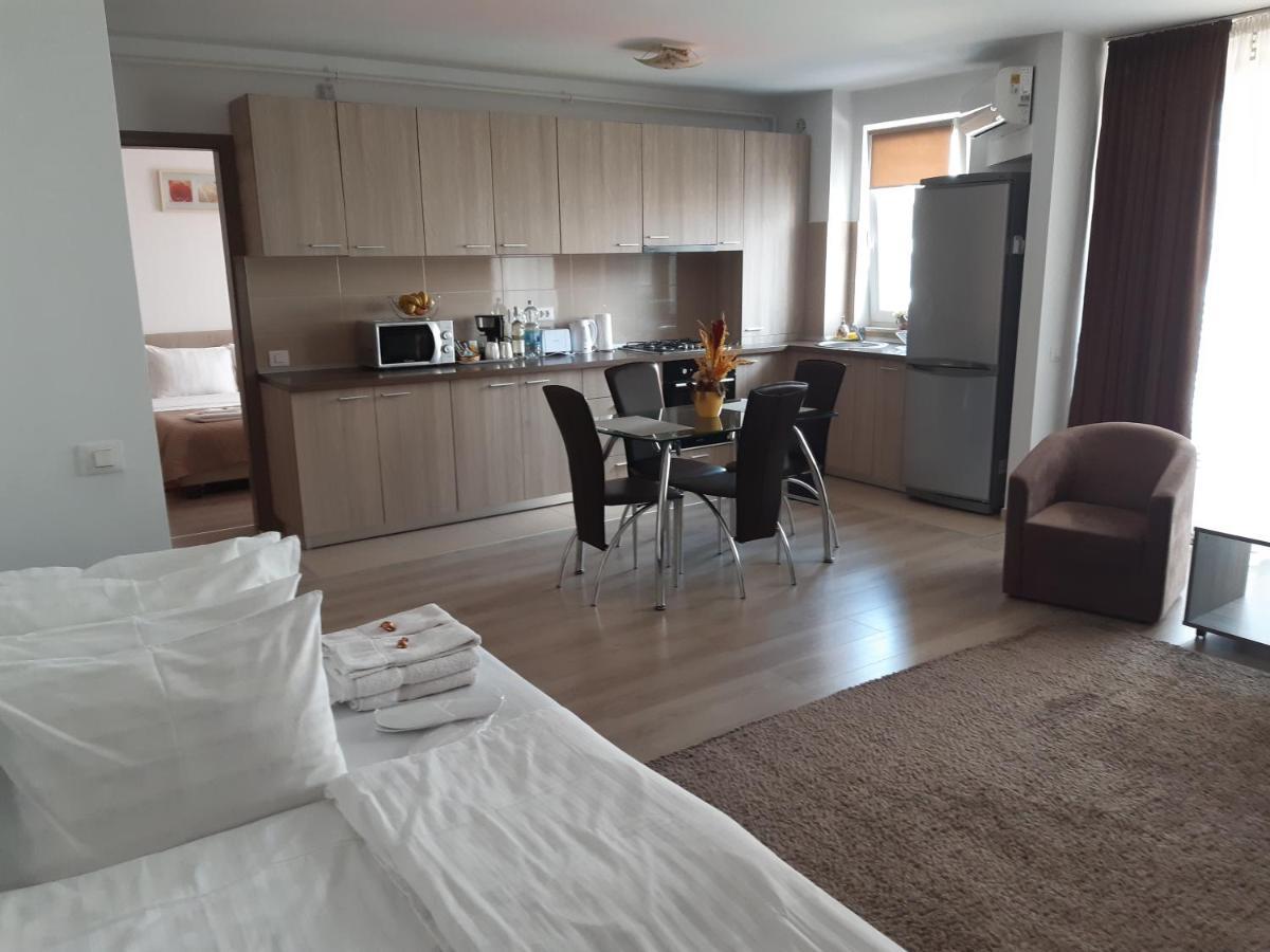 Apartament Marcel - Coresi Mall Braşov Exterior foto