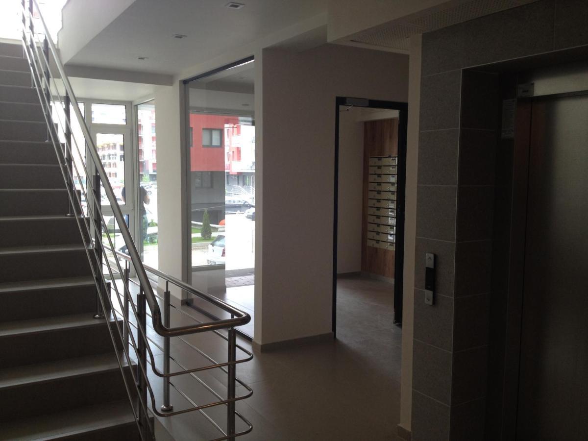 Apartament Marcel - Coresi Mall Braşov Exterior foto